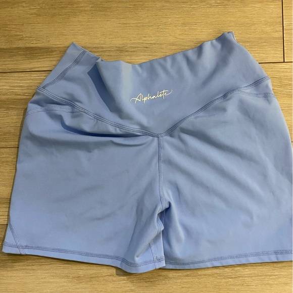 Alphalete Surface Power Short (criss cross front biker shorts)! - Picture 4 of 4